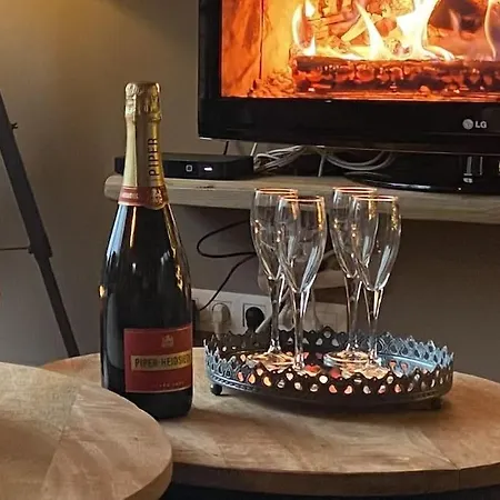 Romantische Vakantiewoning Met Weids Uitzicht * Maldegem